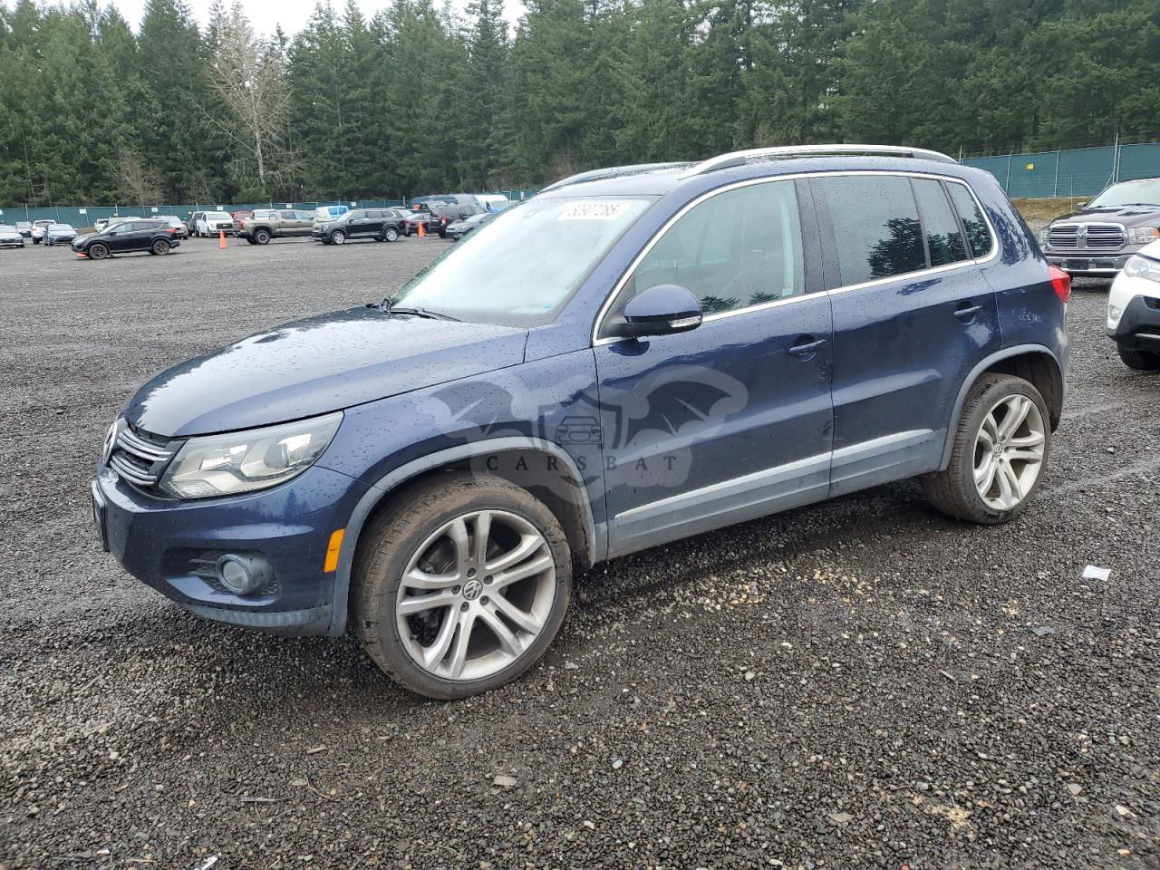 Volkswagen Tiguan S 2.0L  4 2013