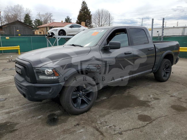 RAM 1500 SLT 5.7L  8 2021