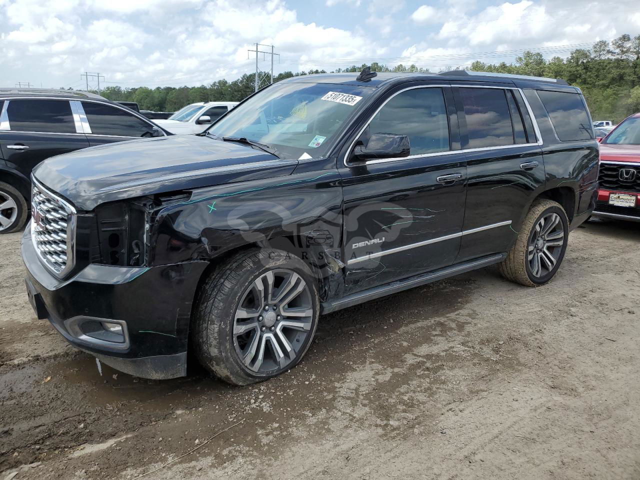 GMC Yukon DENALI 6.2L  8 2019