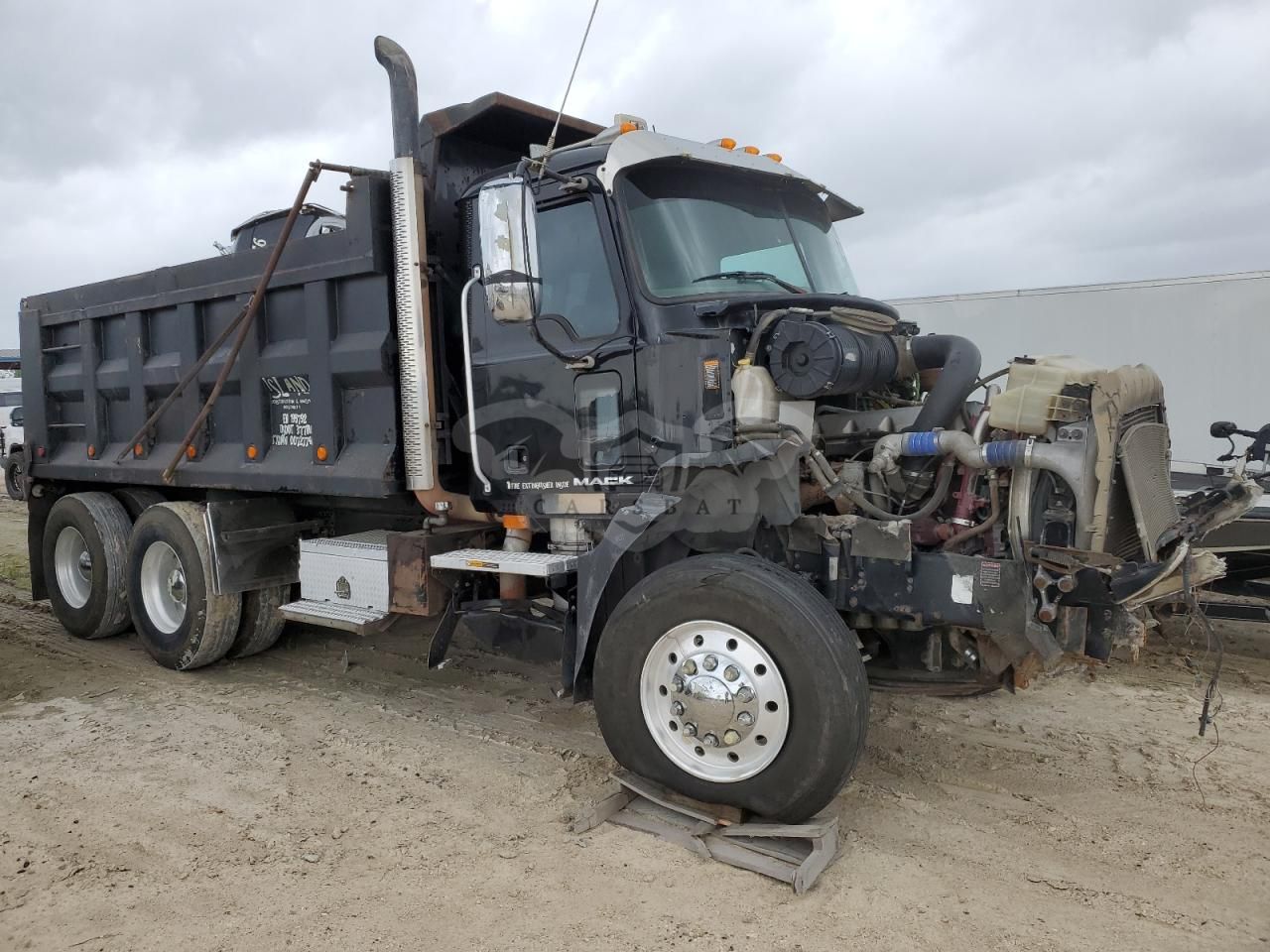 Mack 600 CXU600 12.7L 6 2009