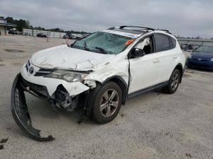 Toyota Rav4 XLE 2.5L 4 2015