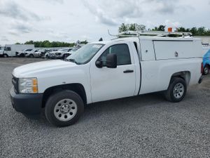 Chevrolet Silverado 1500 C1500 4.3L 6 2013