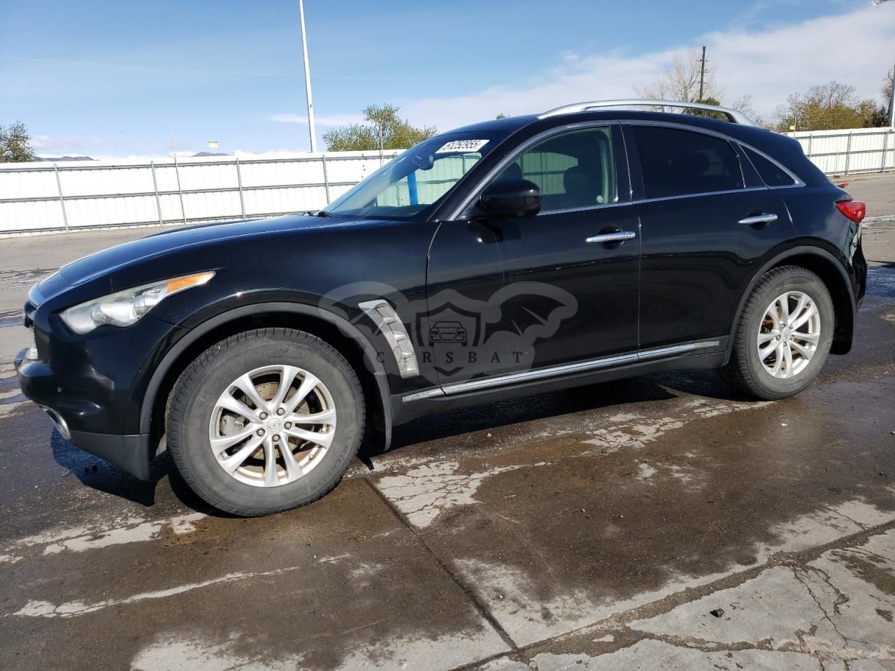 Infiniti FX 3.7L 6 2013