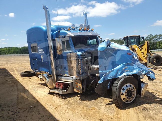 Peterbilt 389/520 2016