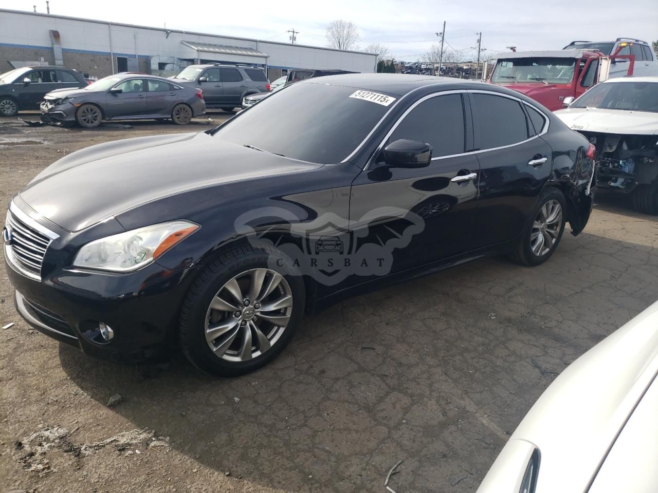 Infiniti M37 X 3.7L 6 2013