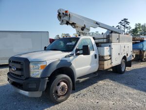 Ford F-450 SUPER DUTY 6.8L 10 2013