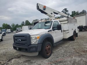 Ford F-450 SUPER DUTY 6.8L 10 2013