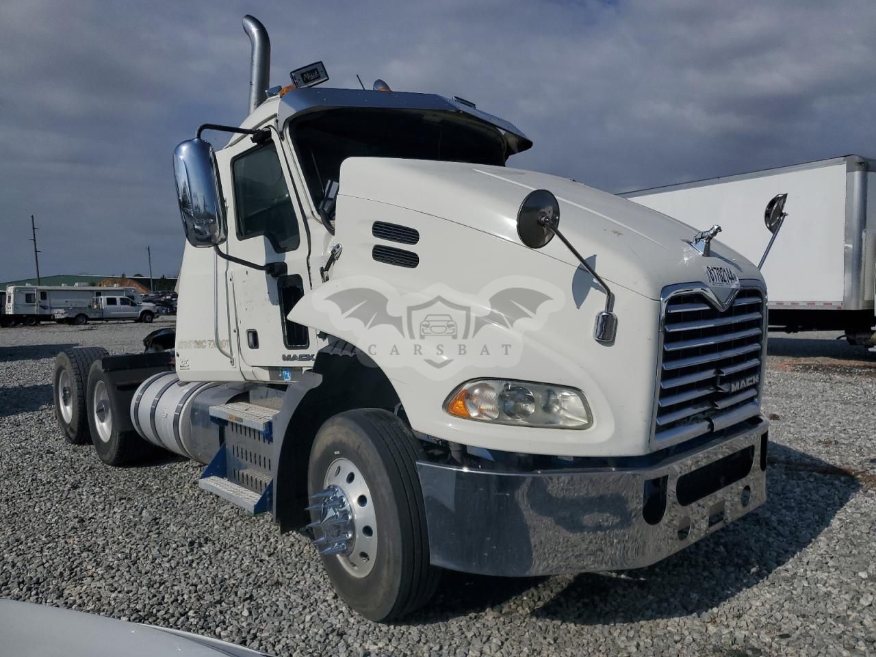 Mack 600 CXU600 12.7L 6 2013