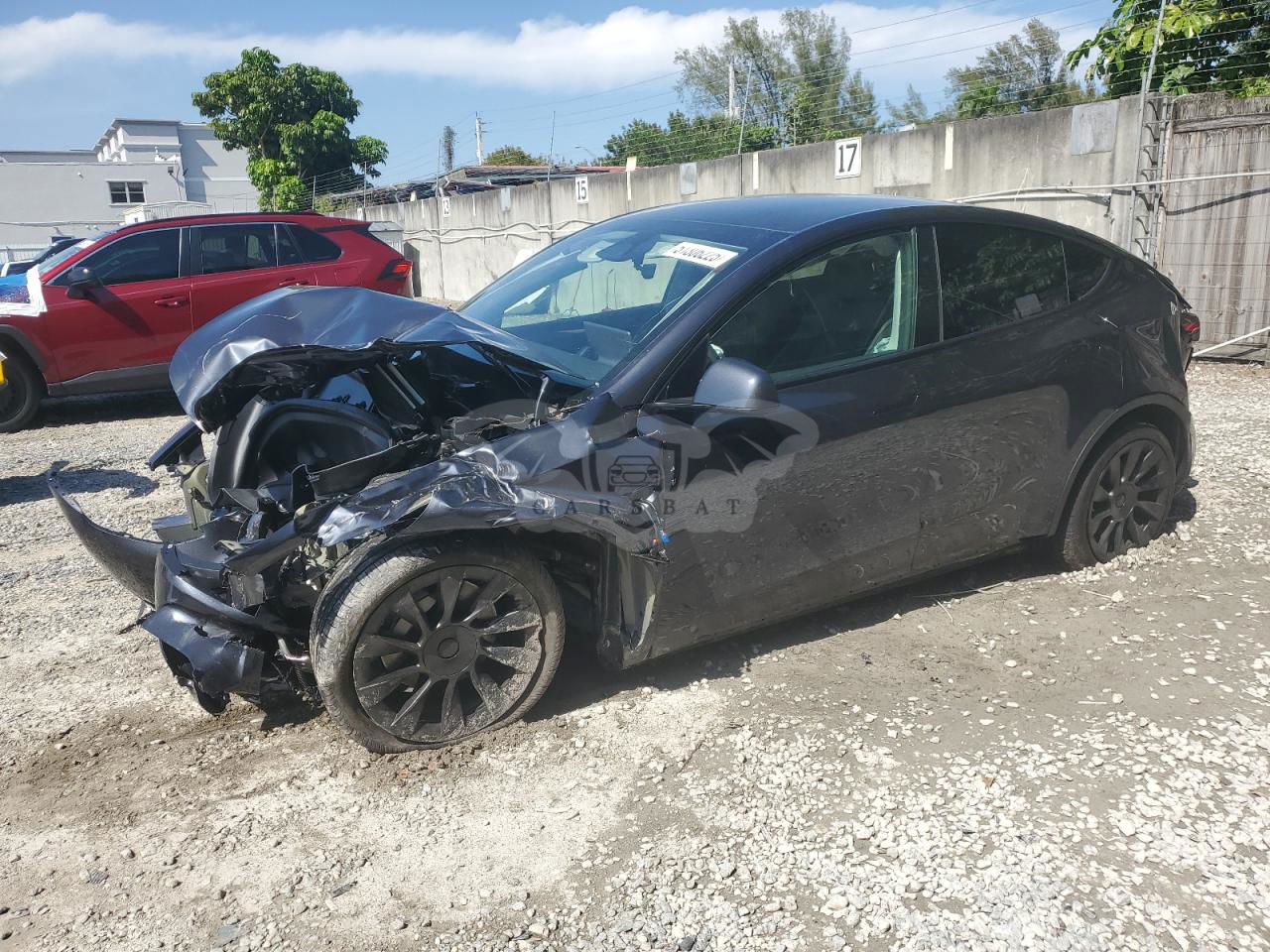 Tesla Model Y 2025