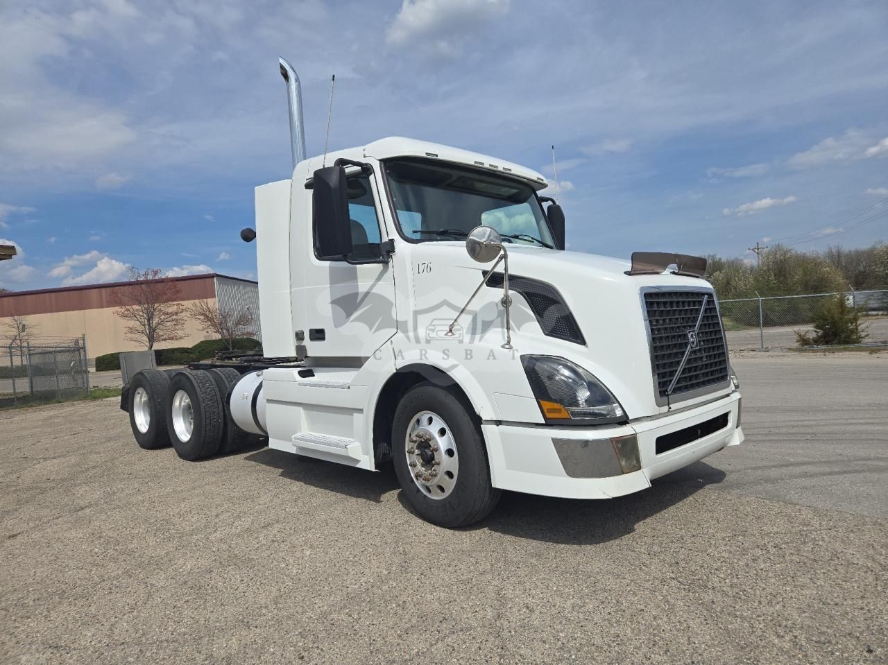 Volvo VN VNL 12.8L 6 2011