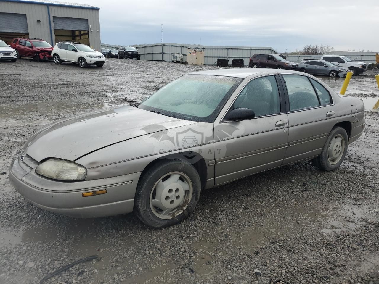 Chevrolet Lumina BASE 3.1L 6 1998