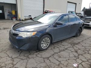 Toyota Camry BASE 2.5L 4 2012