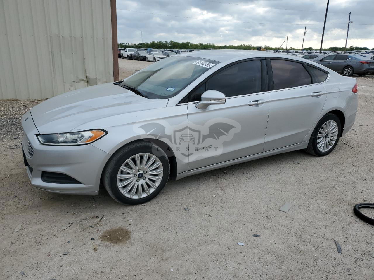 Ford Fusion SE HYBRID 2.0L  4 2014