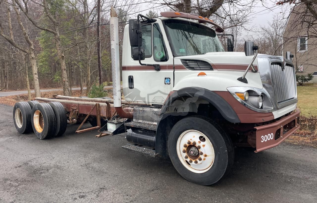 International WorkStar / 7000 Series 7600 10.8L 6 2008