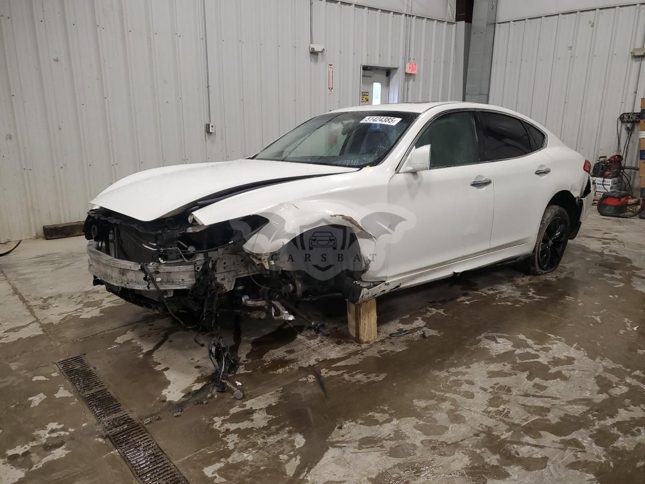 Infiniti M37 X 3.7L 6 2011