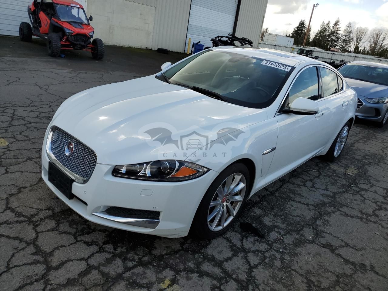 Jaguar XF 2.0T PREMIUM 2.0L 4 2015
