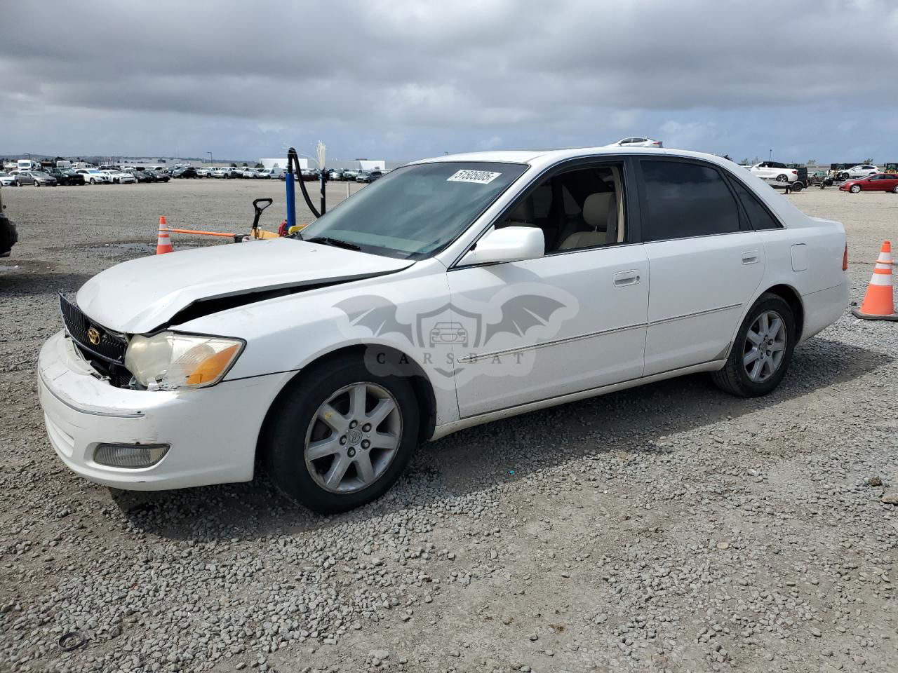 Toyota Avalon XL 3.0L  6 2000