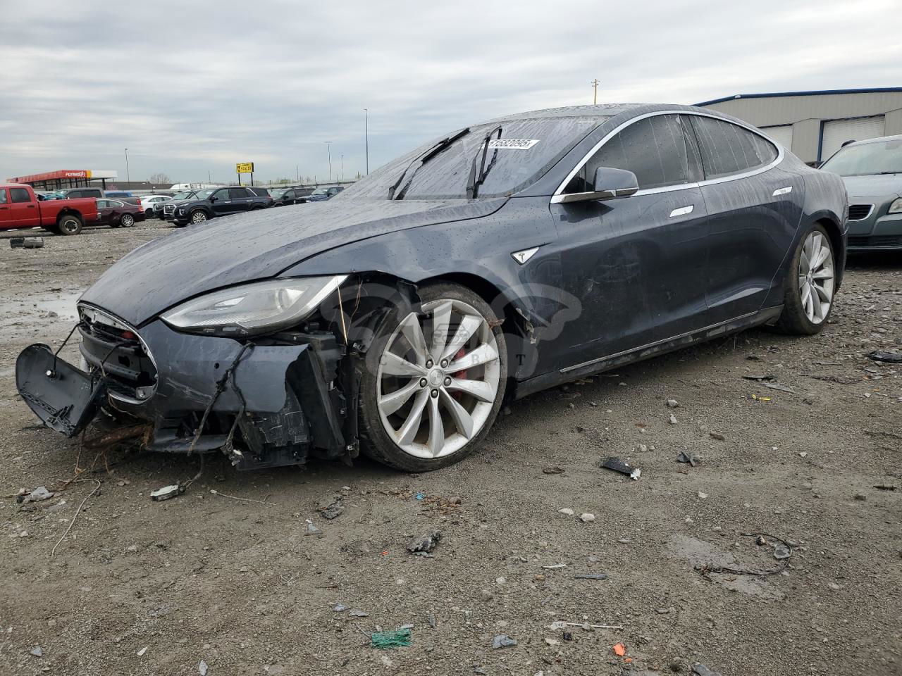 Tesla Model S 85D 2015