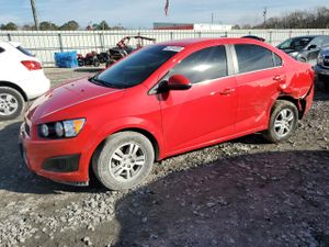 Chevrolet Aveo (Sonic) LT 1.8L 4 2014