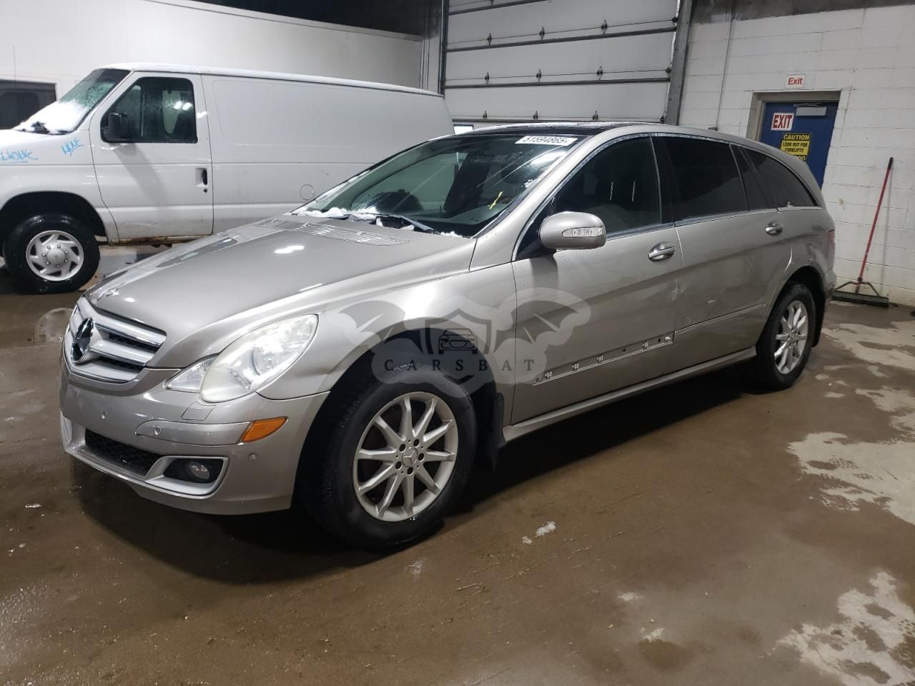 Mercedes-Benz R 500 5.0L 8 2006