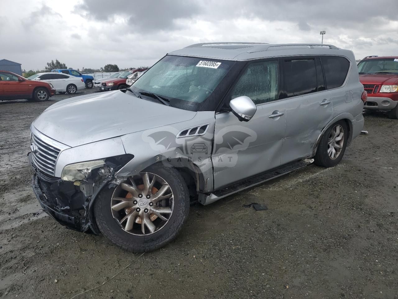 Infiniti QX56 5.6L 8 2013
