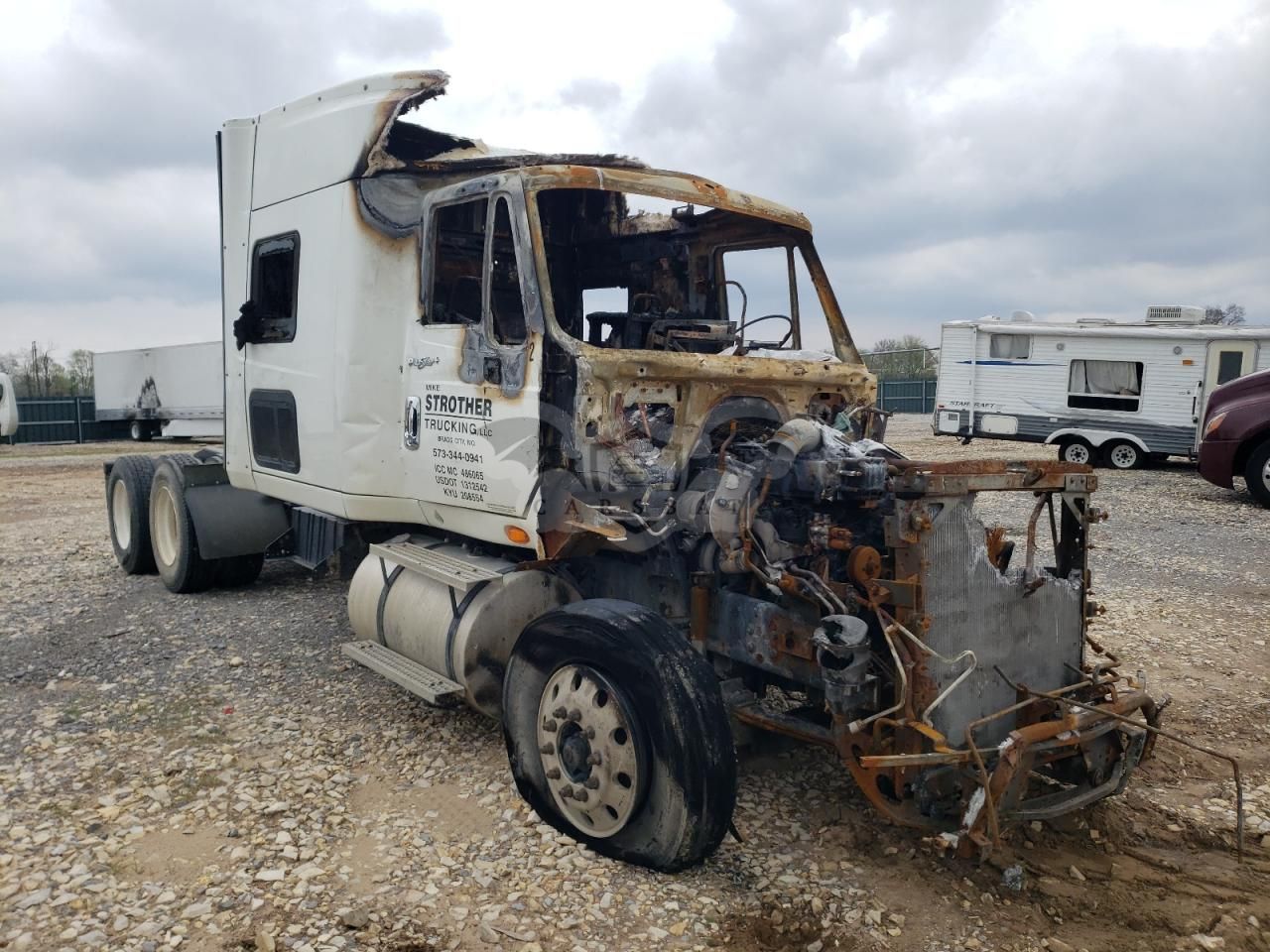 International ProStar 13.0L 6 2013