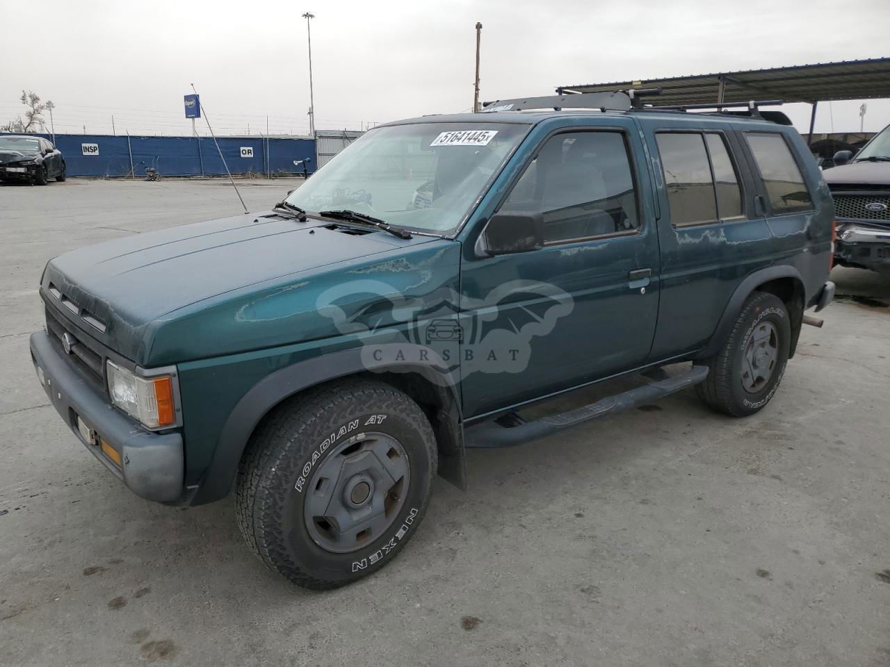 Nissan Pathfinder LE 3.0L  6 1995