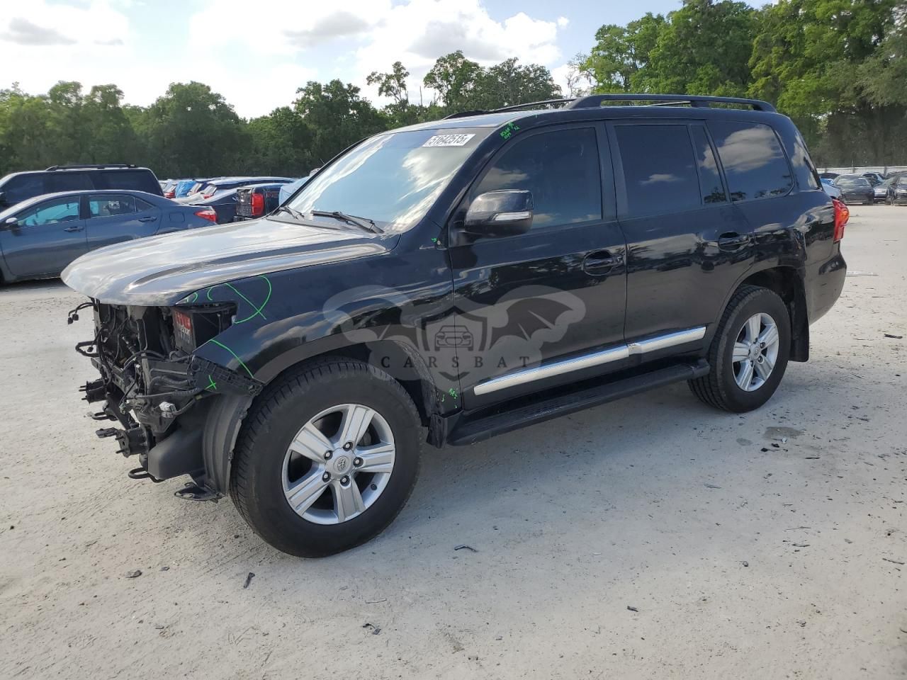 Toyota Land Cruiser 5.7L 8 2014