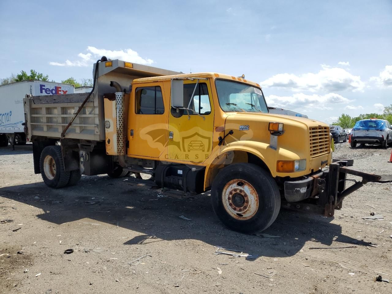 International DuraStar / 4000 4900 7.6L 6 2001