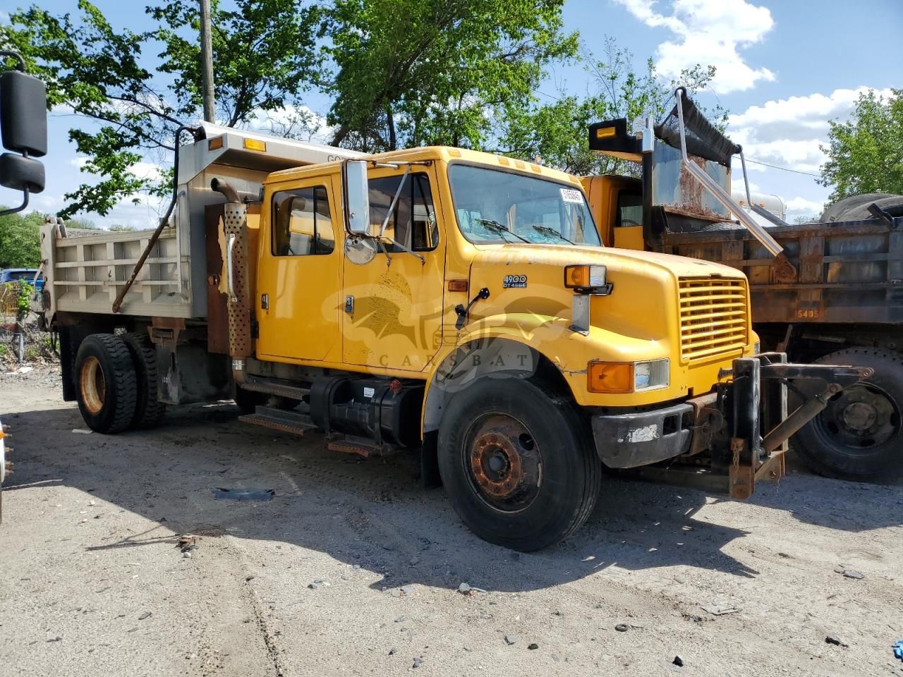 International 4700 / 4900 4900 7.6L 6 2001