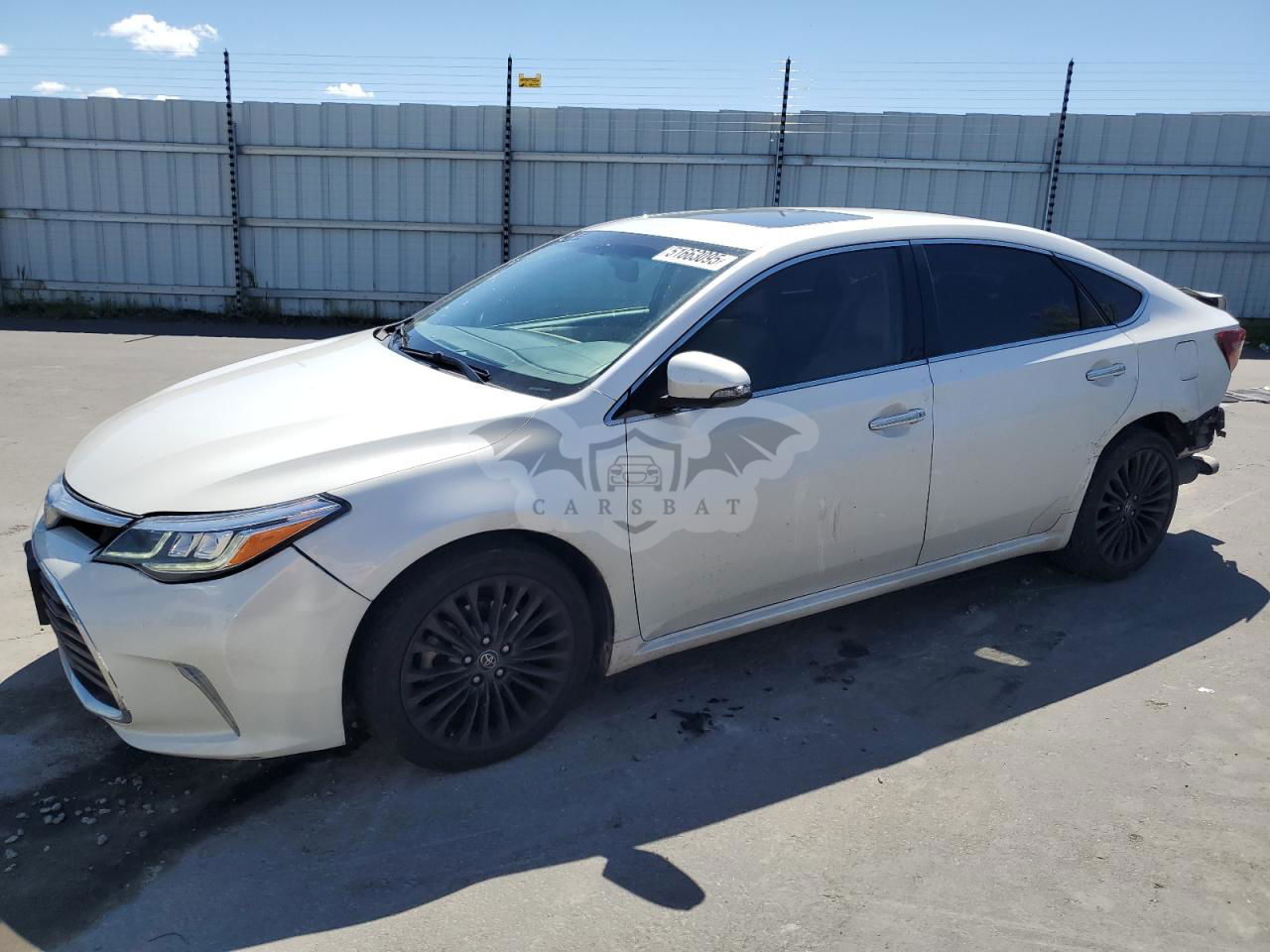 Toyota Avalon XLE 3.5L  6 2016