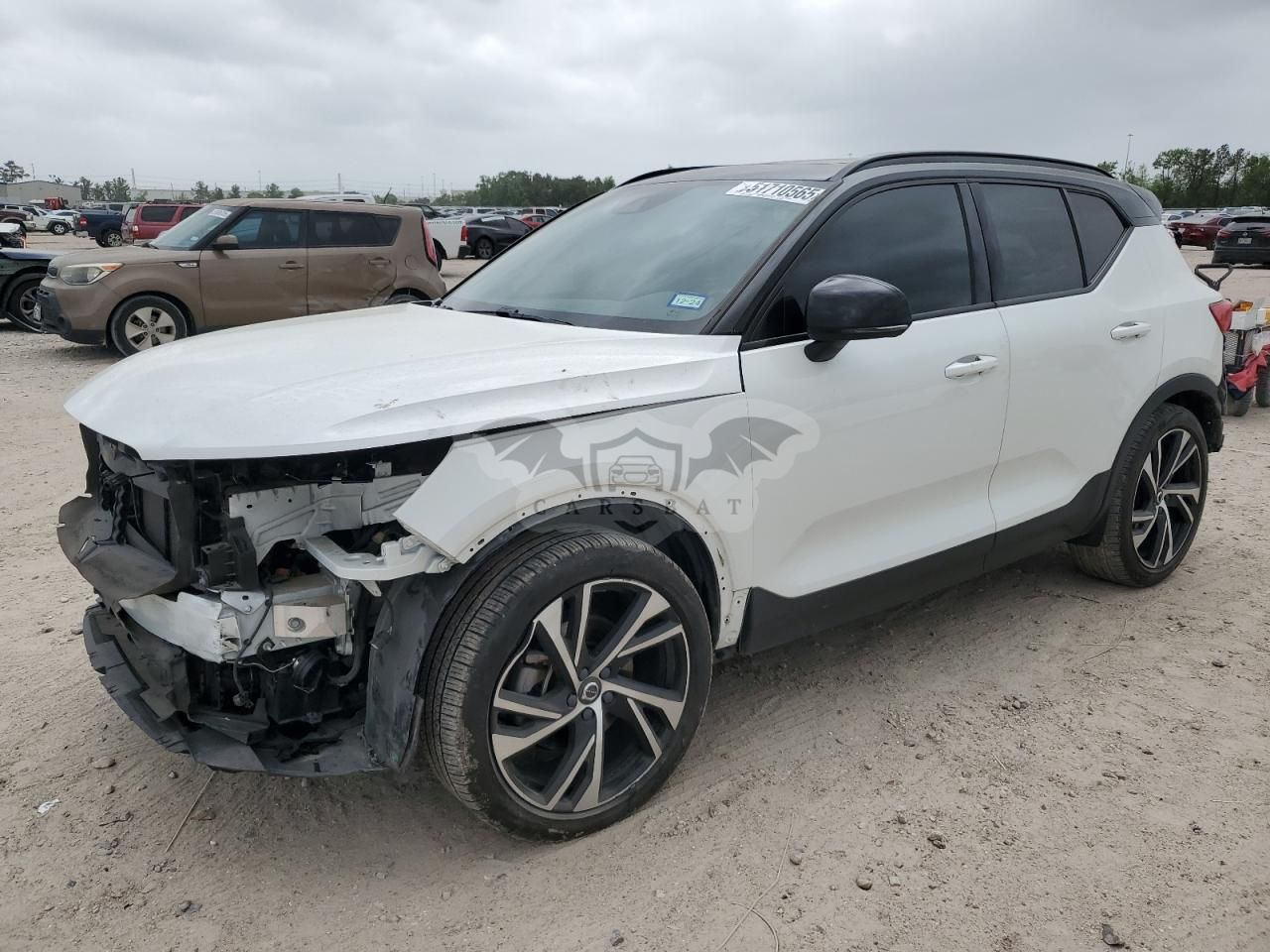 Volvo XC40 T4 R-DESIGN 2.0L 4 2021