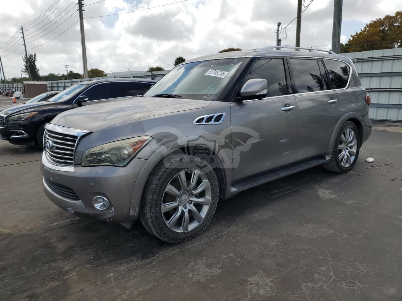 Infiniti QX80 5.6L 8 2014