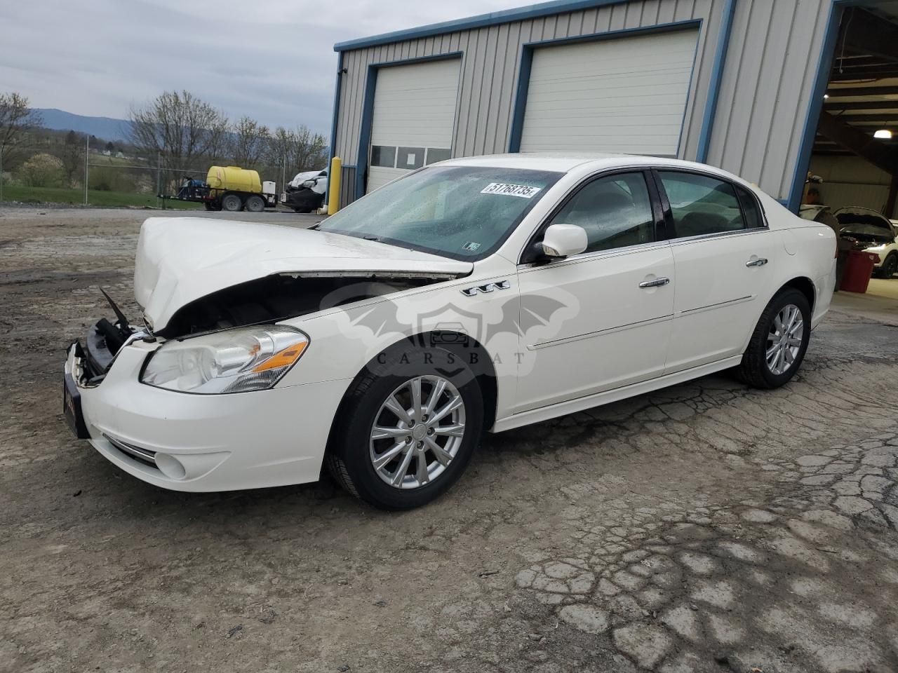 Buick Lucerne CXL 3.9L 6 2011