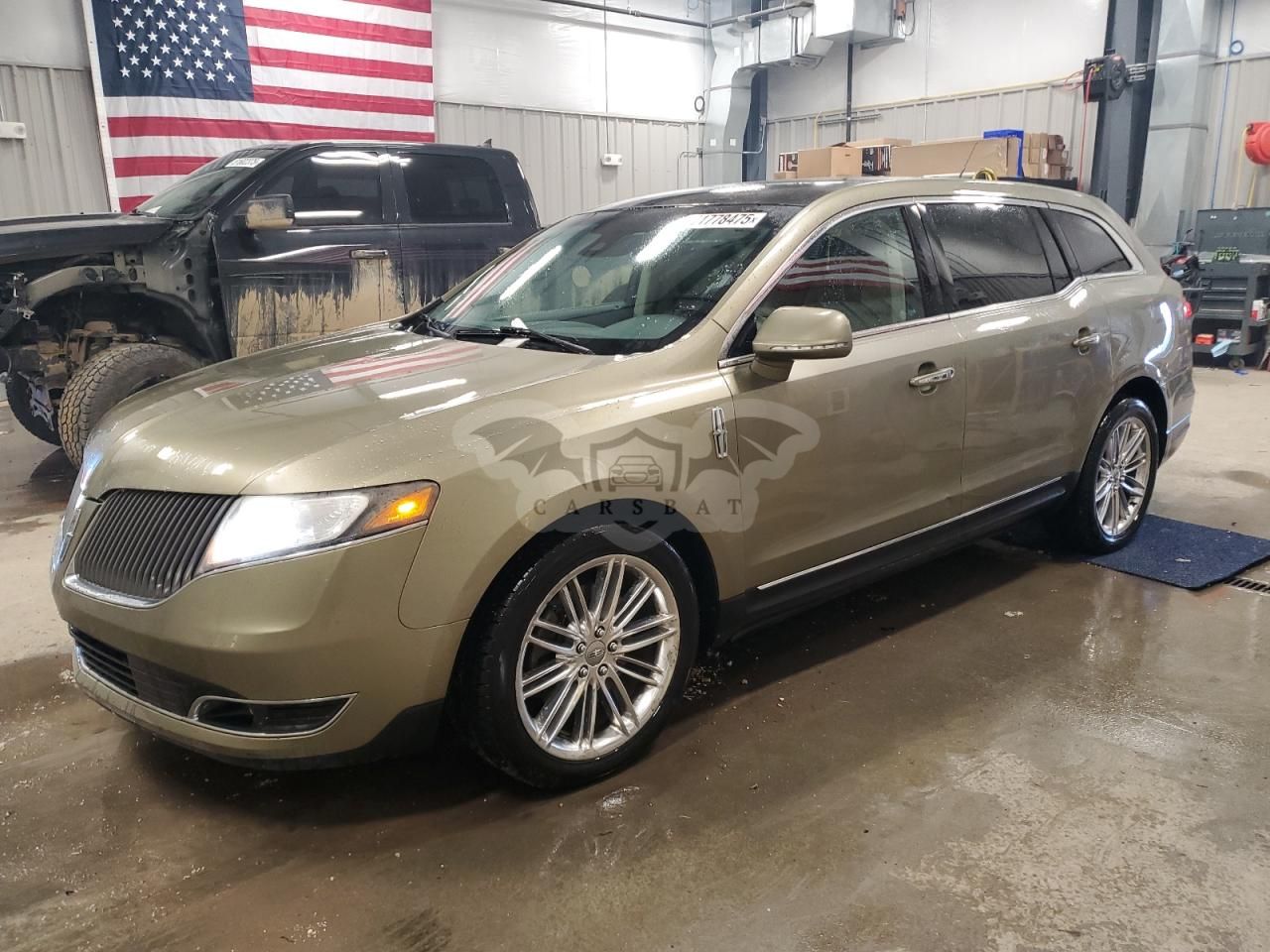 Lincoln MKT 3.5L 6 2013