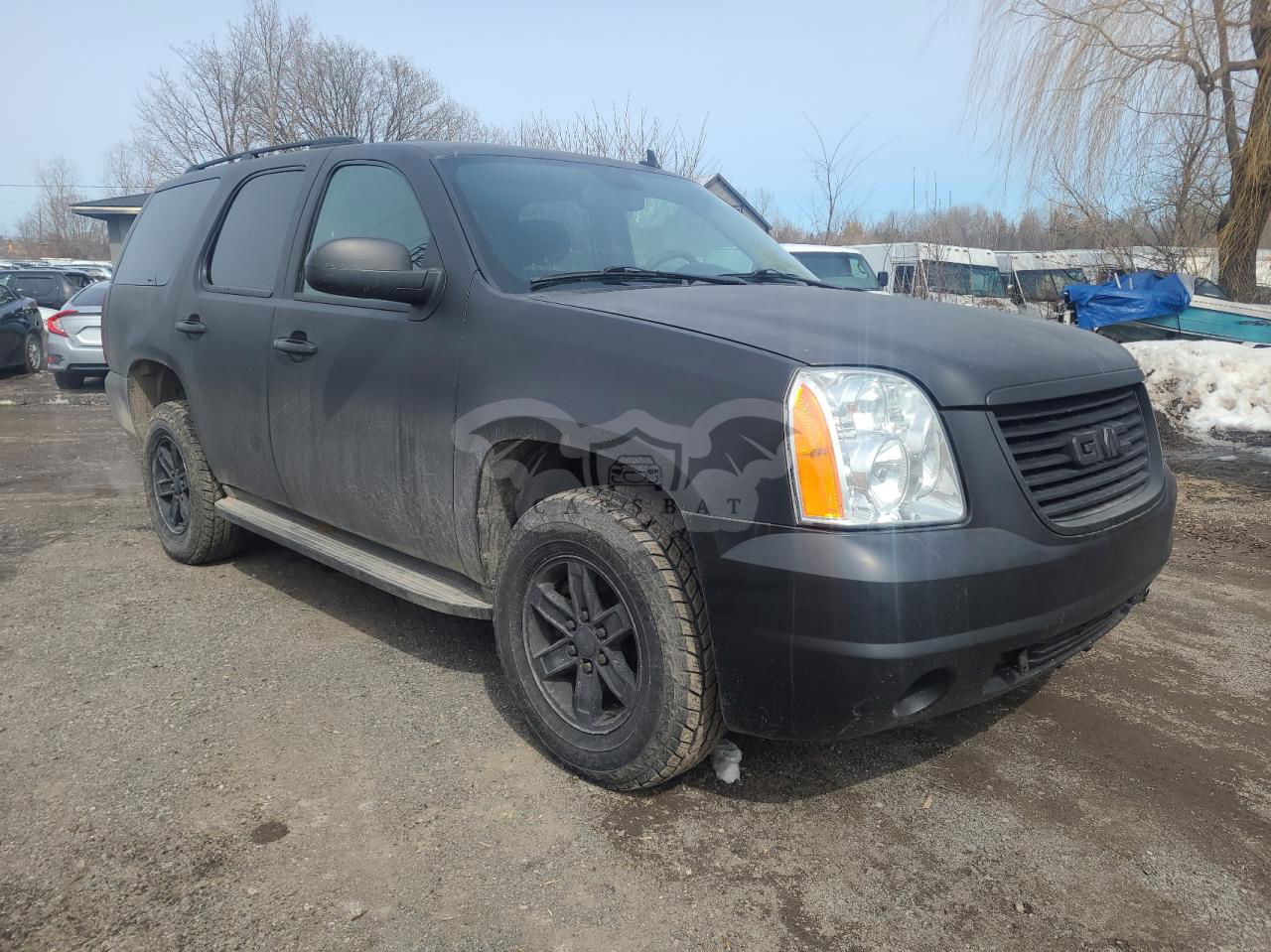 GMC Yukon SLE 5.3L  8 2014