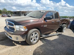RAM 1500 SLT 5.7L 8 2015