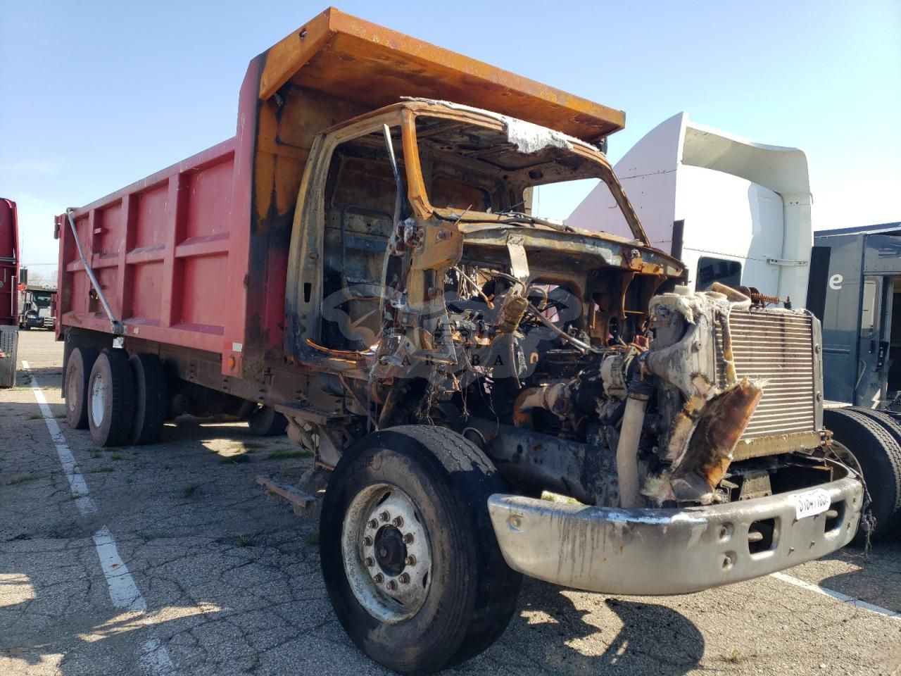 Sterling Truck L line 8500 7.2L 6 2001