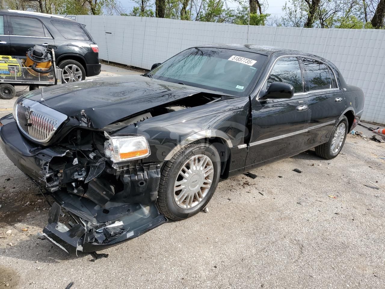 Lincoln Town Car SIGNATURE LIMITED 4.6L 8 2008