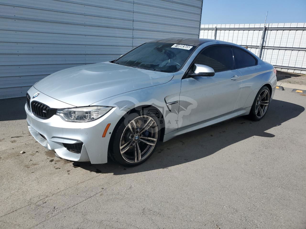 BMW M4 3.0L  6 2016