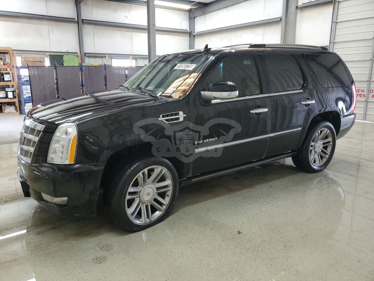 Cadillac Escalade PLATINUM 6.2L  8 2013