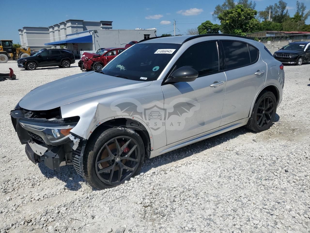 Alfa Romeo Stelvio 2.0L 4 2020