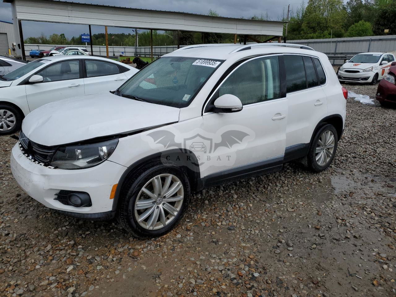 Volkswagen Tiguan S 2.0L  4 2013