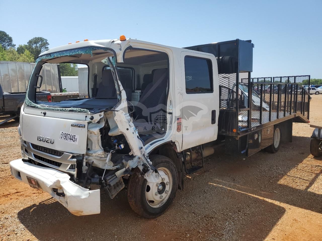 Isuzu NPR 6.6L 8 2024