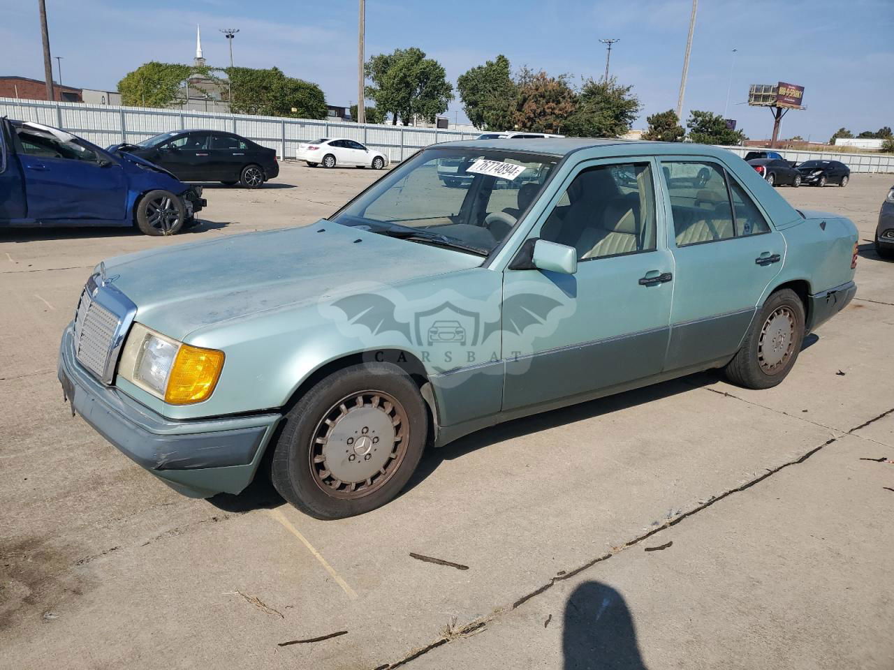 Mercedes-Benz 300 E 2.6 2.6L  6 1992