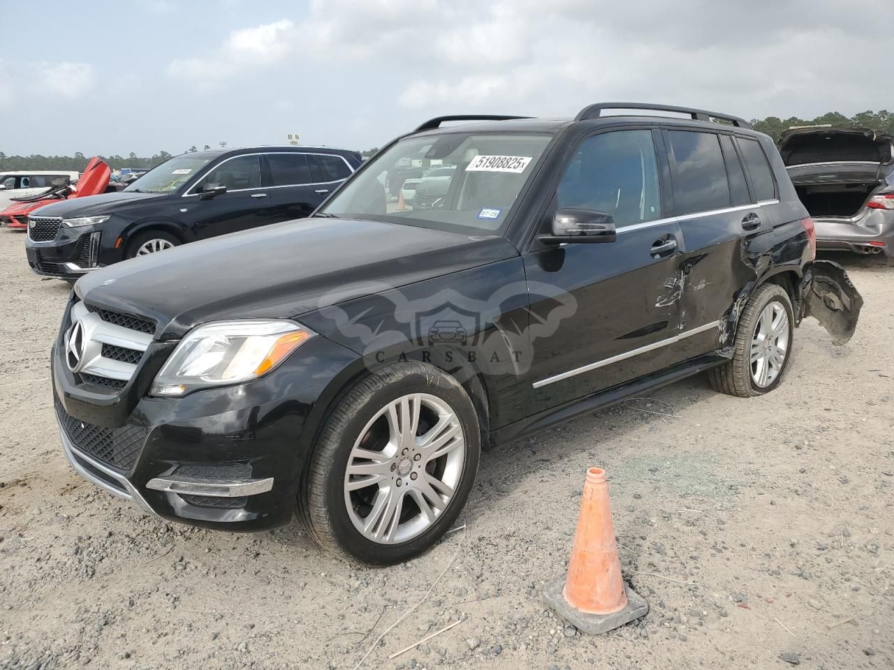 Mercedes-Benz GLK 350 3.5L 6 2015