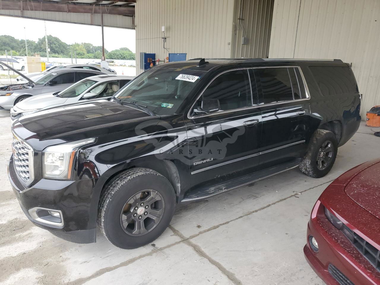 GMC Yukon DENALI 6.2L  8 2020