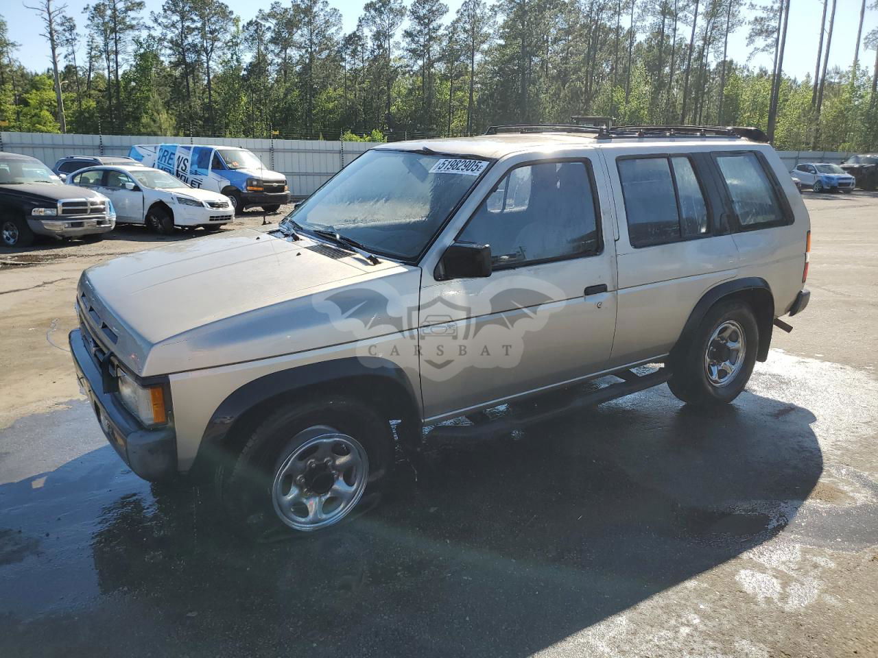 Nissan Pathfinder XE 3.0L  6 1995