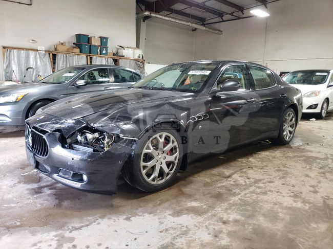 Maserati Quattroporte S 4.7L  8 2012