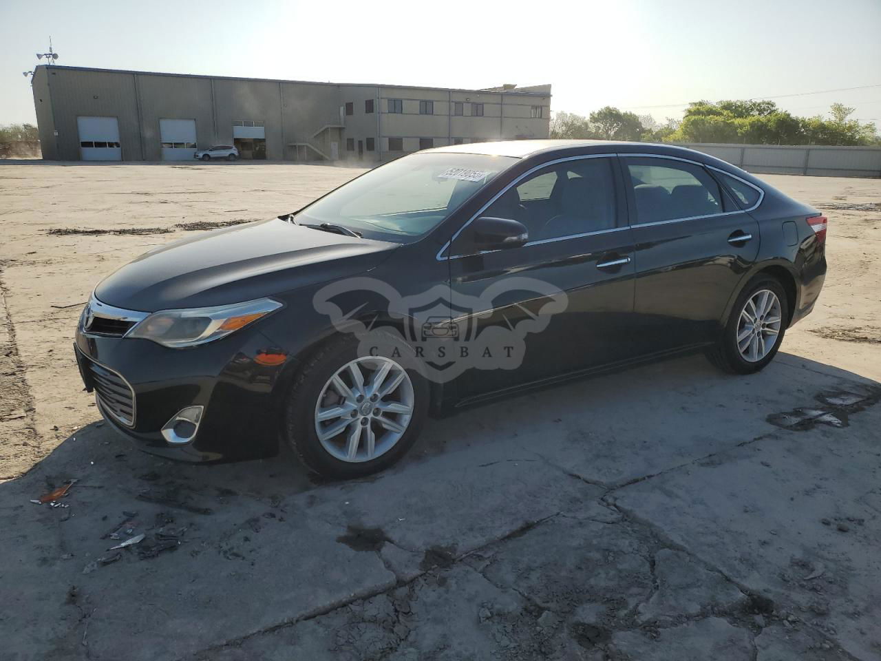 Toyota Avalon XLE 3.5L  6 2015